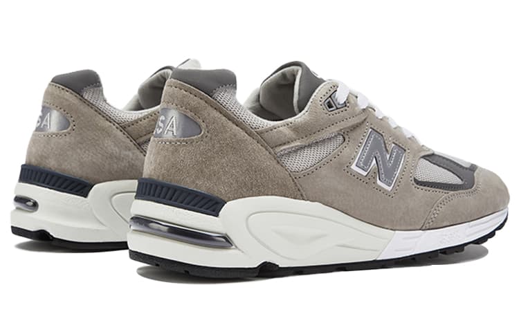 Кроссовки для бега New Balance 990 V2 - изображение 5
