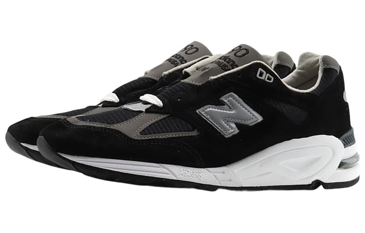 Кроссовки для бега New Balance 990 V2 Heritage Black D Width - изображение 3