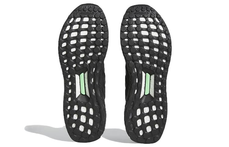 Кроссовки для бега adidas Ultraboost 1.0 - изображение 6