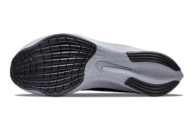 Кроссовки для бега Nike Zoom Fly 4 Black Grey - изображение 6