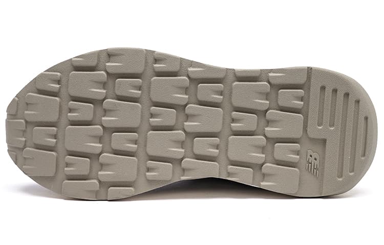 Кроссовки для бега New Balance 5740 Grey White - изображение 5