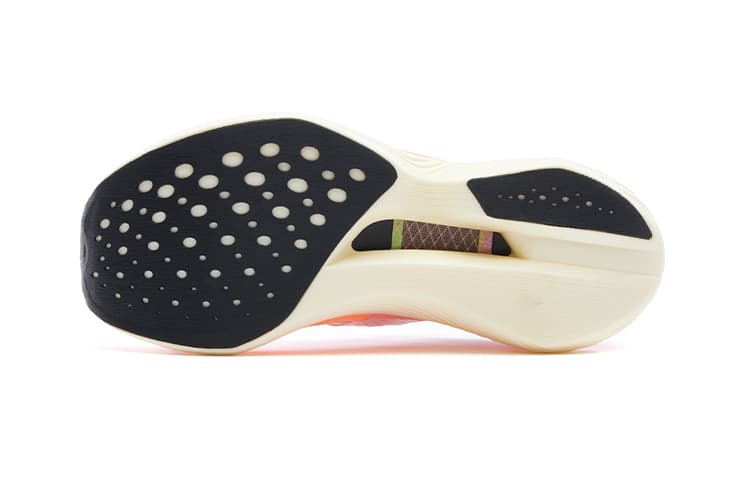 Кроссовки для бега Saucony Endorphin Elite - изображение 5
