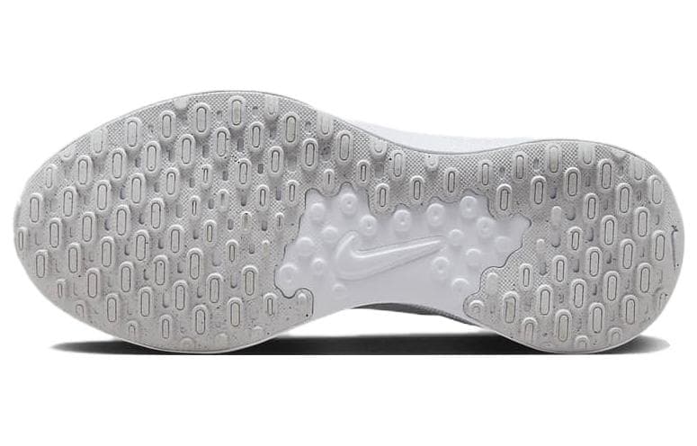 Кроссовки для бега Nike Revolution 7 - изображение 6