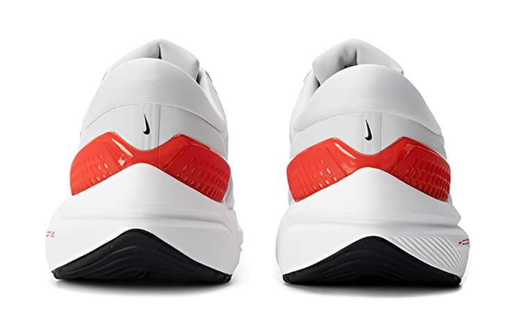 Кроссовки для бега Nike Air Zoom Vomero 16 — фото 5