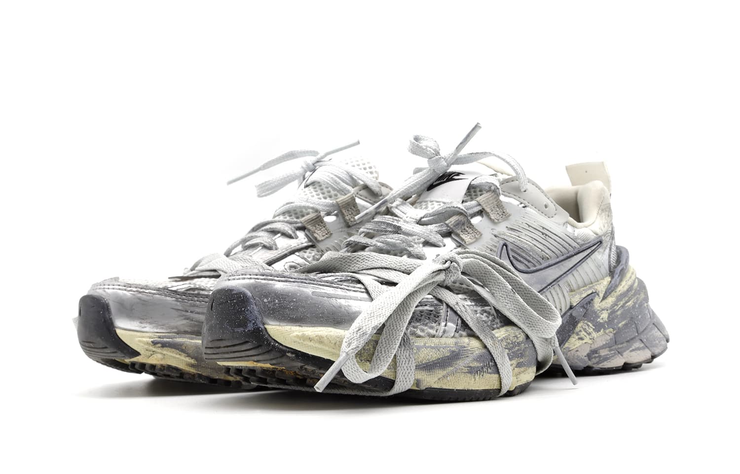 Кроссовки для бега Nike V2K Run Runtekk "Summit White Metallic Silver" - изображение 3