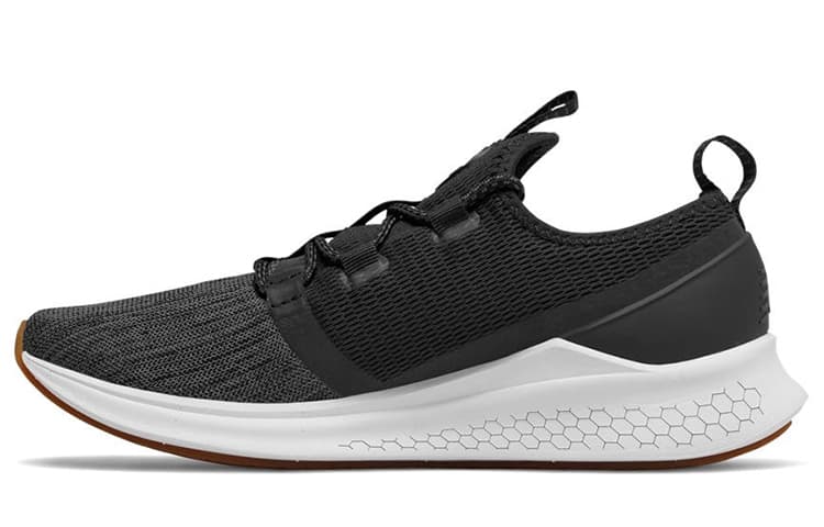 Кроссовки для бега New Balance NB Lazr Fresh Foam - изображение 1