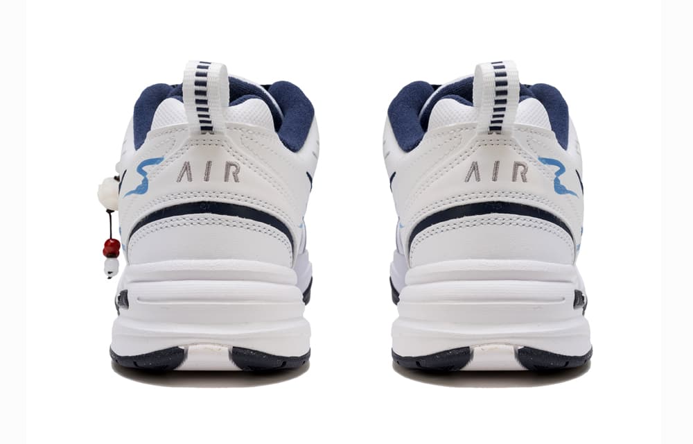 Кроссовки Nike Air Monarch 4 CNY - изображение 5