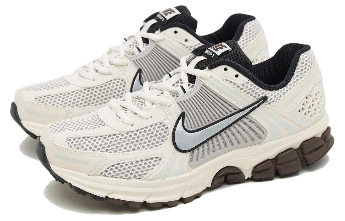 Кроссовки для бега Nike Zoom Vomero 5 WMNS "Phantom" — фото 2