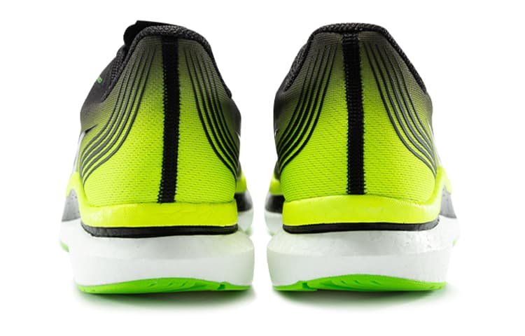 Кроссовки для бега Saucony Endorphin Pro Black Green - изображение 4