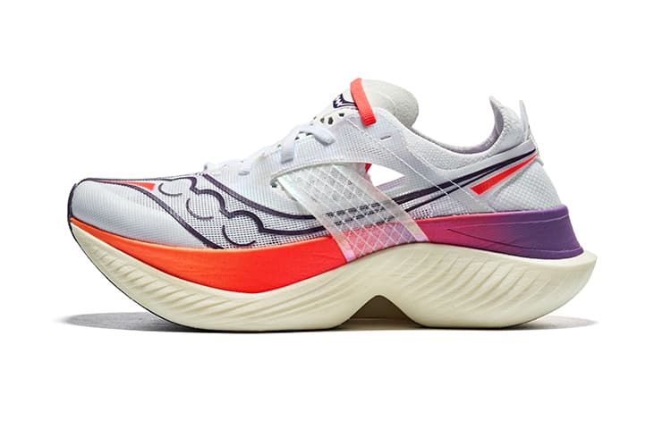 Кроссовки для бега Saucony Endorphin Elite White Red - изображение 1