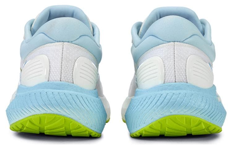 Кроссовки для бега Saucony Surge 1 - изображение 4