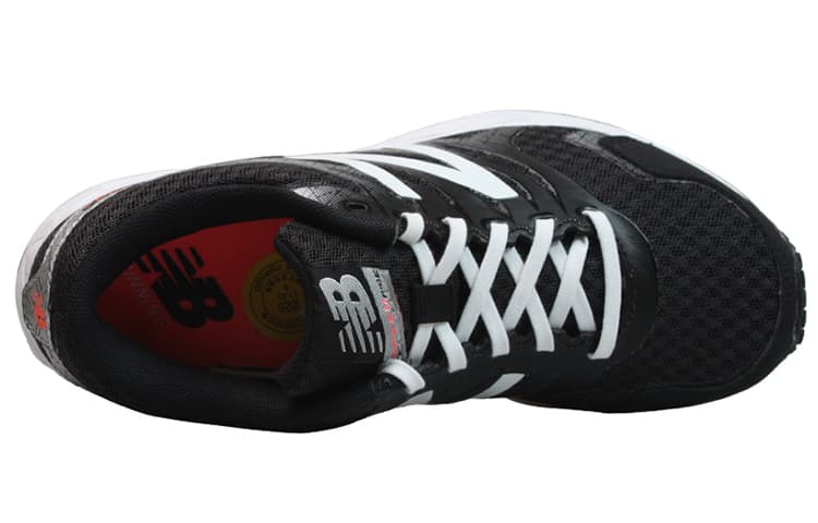 Кроссовки для бега New Balance NB 590 - изображение 3