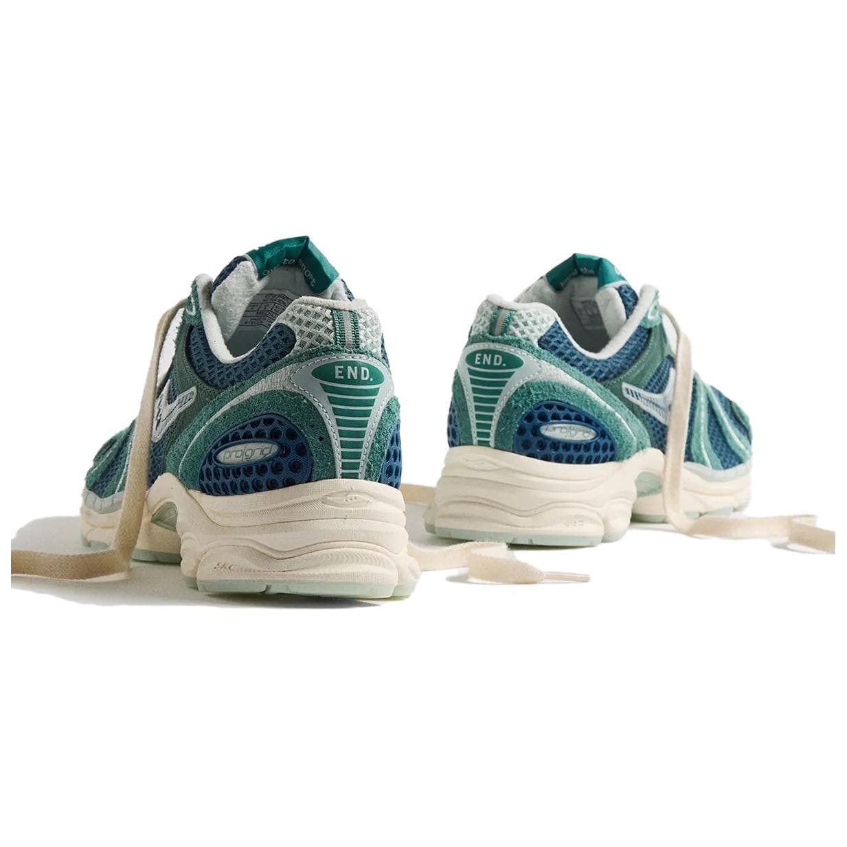 Кроссовки для бега END x Saucony ProGrid Triumph 4 "Nessie" - изображение 3