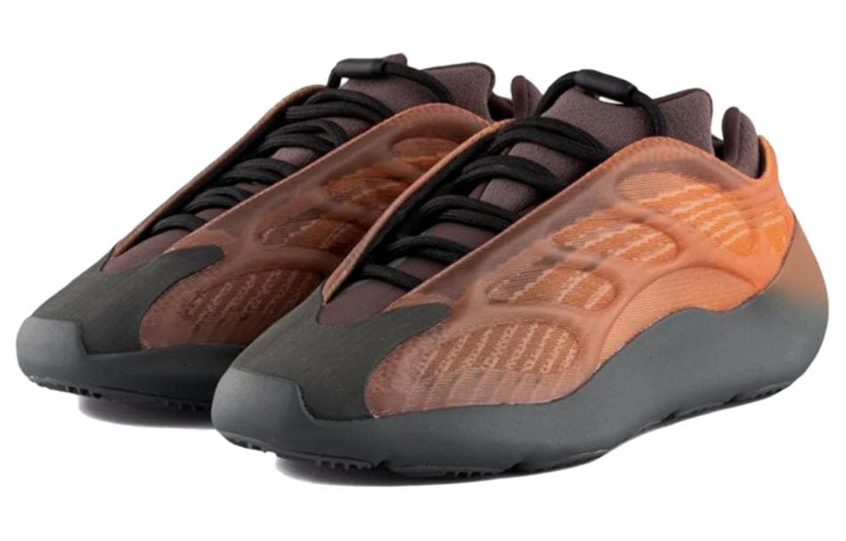 Кроссовки adidas Yeezy Boost 700 V3 "Copper Fade" - изображение 2