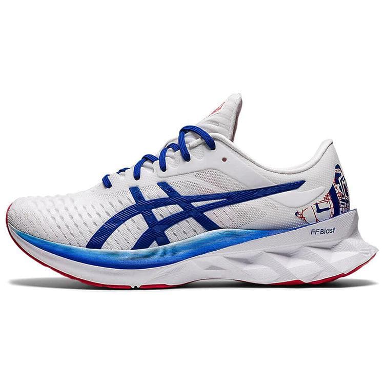 Кроссовки для бега Asics Novablast - изображение 1