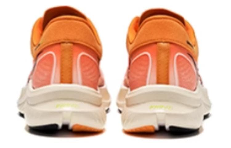 Кроссовки для бега Saucony Slay - изображение 4