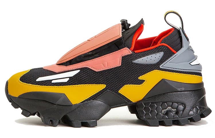 Кроссовки для бега Pyer Moss x Reebok Experiment 4 Fury Trail - изображение 1