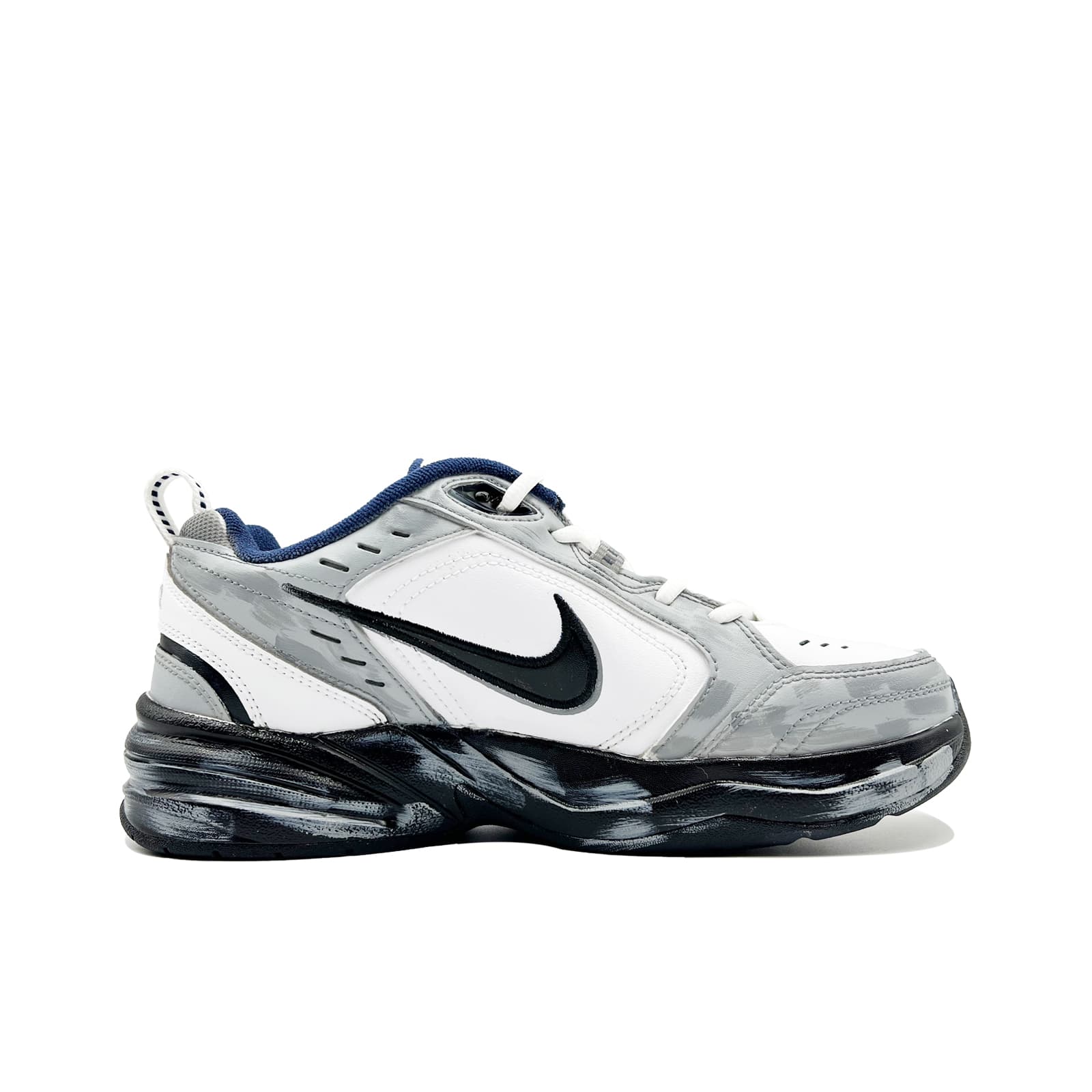 Кроссовки Nike Air Monarch 4 - изображение 2