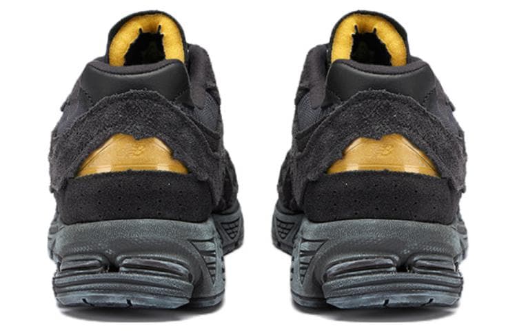 Кроссовки для бега New Balance 2002R Phantom Black - изображение 5