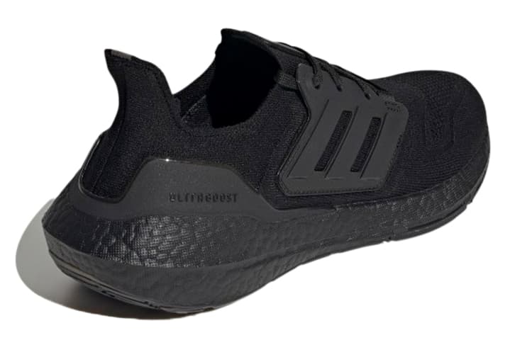 Кроссовки для бега adidas Ultraboost 22 Carbon Black - изображение 4