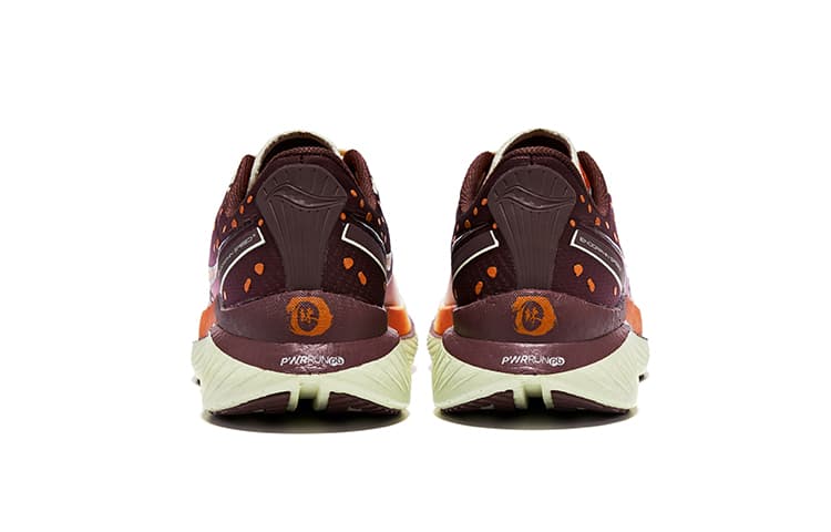 Кроссовки для бега Saucony Endorphin Speed 3 Beige Brown - изображение 4