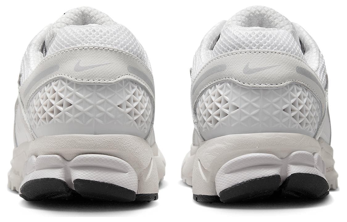 Кроссовки для бега Nike Air Zoom Vomero 5 — фото 5
