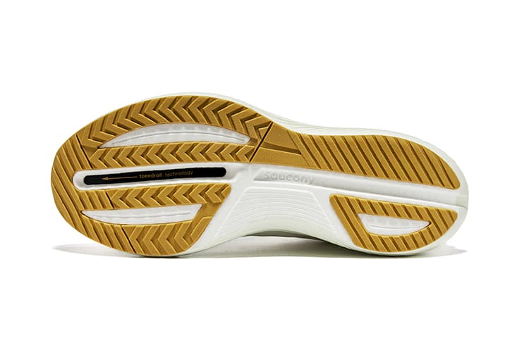 Кроссовки для бега Saucony SLAY CMT - изображение 5