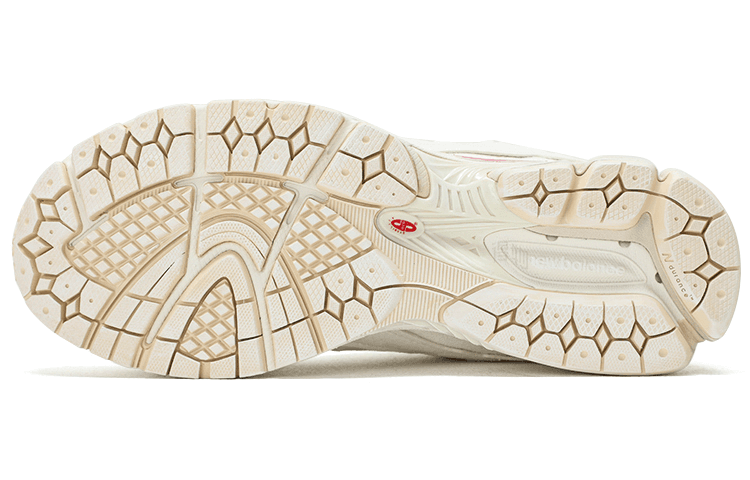 Кроссовки для бега New Balance 2002R "Refined Future" Sea Salt White - изображение 5