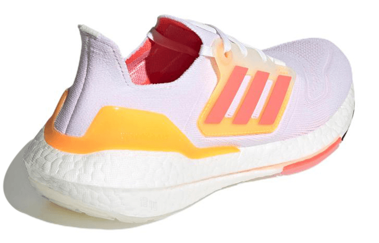 Кроссовки для бега adidas Ultraboost 22 - изображение 4