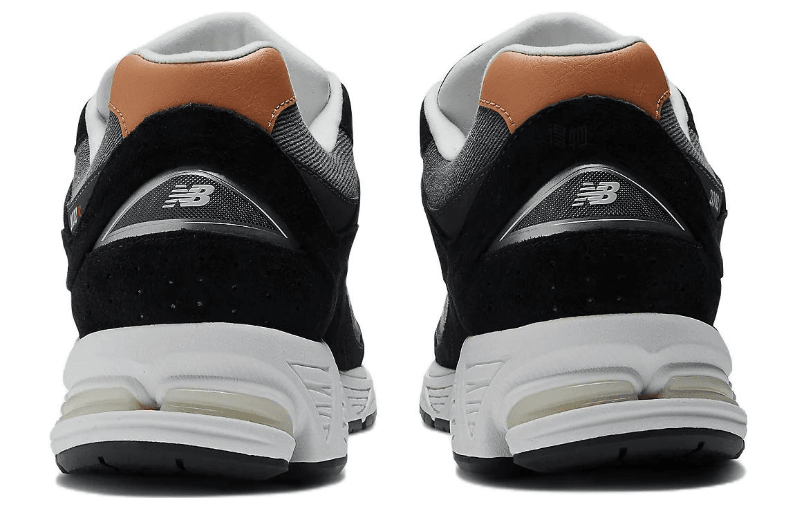 Кроссовки для бега New Balance 2002R Black - изображение 5