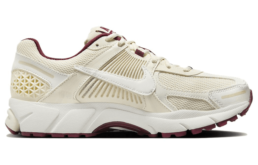 Кроссовки для бега Nike Air Zoom Vomero 5 Valentine's Day — фото 2