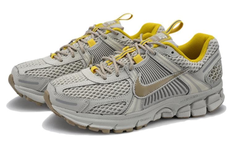 Кроссовки для бега Nike Air Zoom Vomero 5 Grey — фото 3