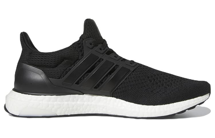 Кроссовки для бега adidas Ultraboost 1.0 - изображение 2