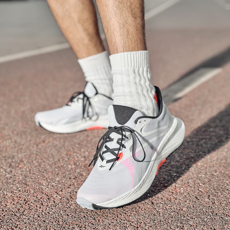 Кроссовки для бега Reebok Floatride Energy 5 - изображение 3