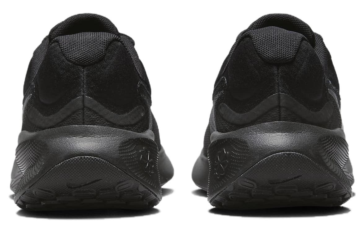 Кроссовки для бега Nike Revolution 7 - изображение 4