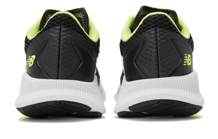 Кроссовки для бега New Balance NB FuelCell - изображение 4