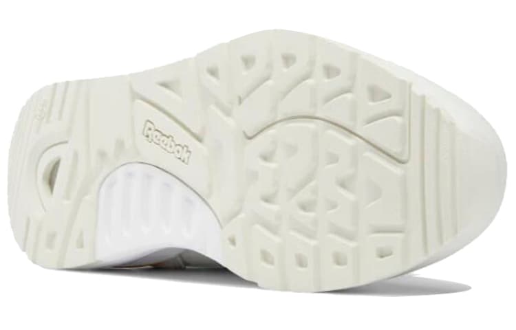 Кроссовки для бега Reebok Bolton Essential - изображение 6