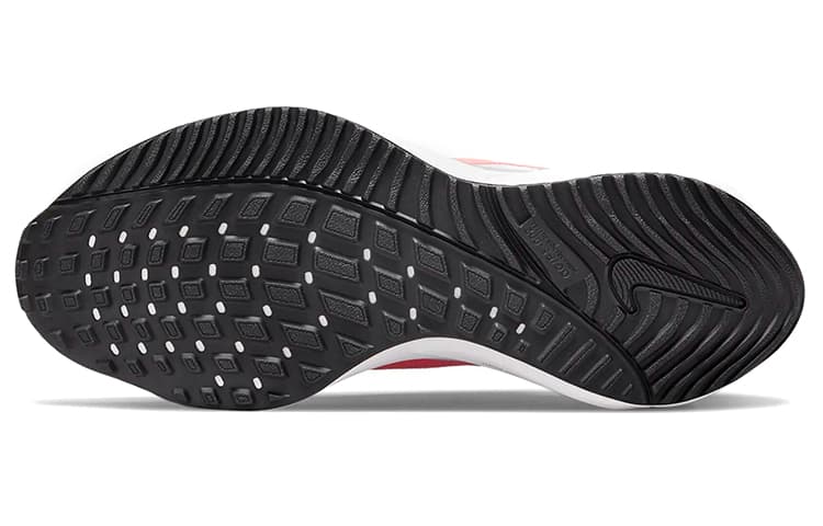 Кроссовки для бега Nike Air Zoom Vomero 16 — фото 6