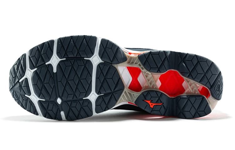 Кроссовки для бега Mizuno Creation - изображение 5