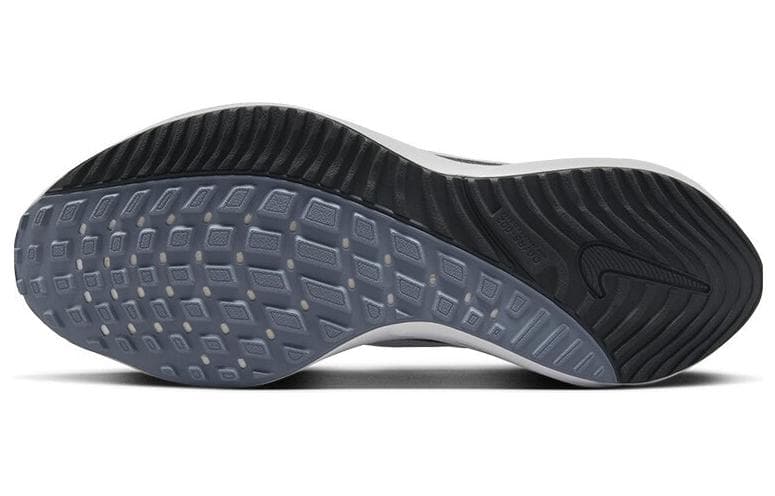 Кроссовки для бега Nike Air Zoom Vomero 16 — фото 5