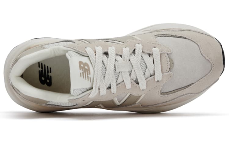 Кроссовки для бега New Balance 5740 Light Beige — фото 3