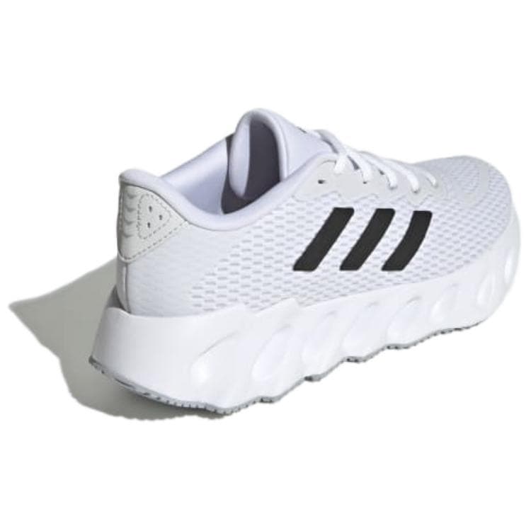 Кроссовки для бега adidas Switch Run - изображение 7