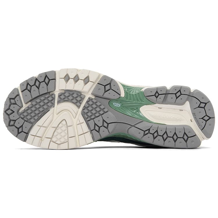 Кроссовки для бега New Balance 860 v2 Green White Silver - изображение 7