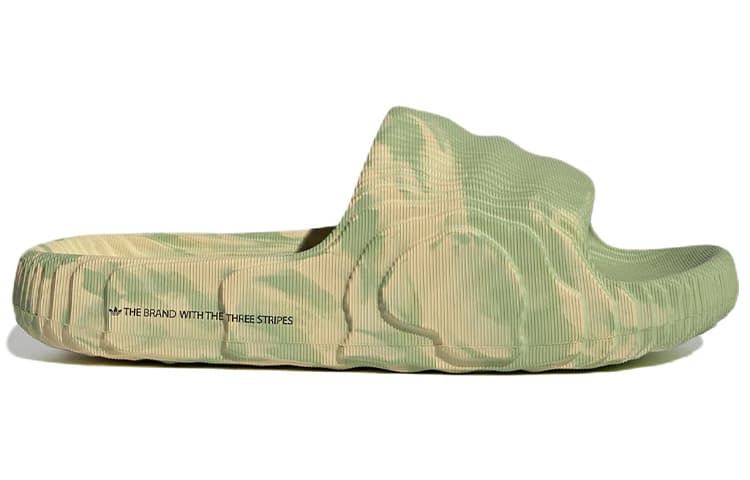 Сандалии adidas Adilette 22 Green Yellow - изображение 2