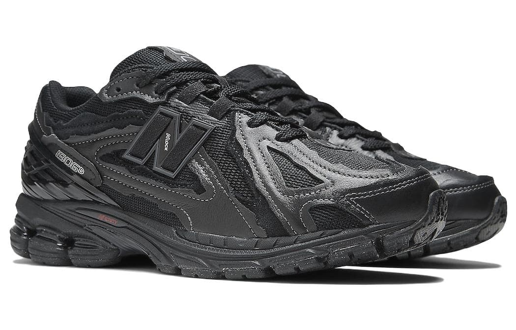 Кроссовки для бега New Balance 1906R Black - изображение 3