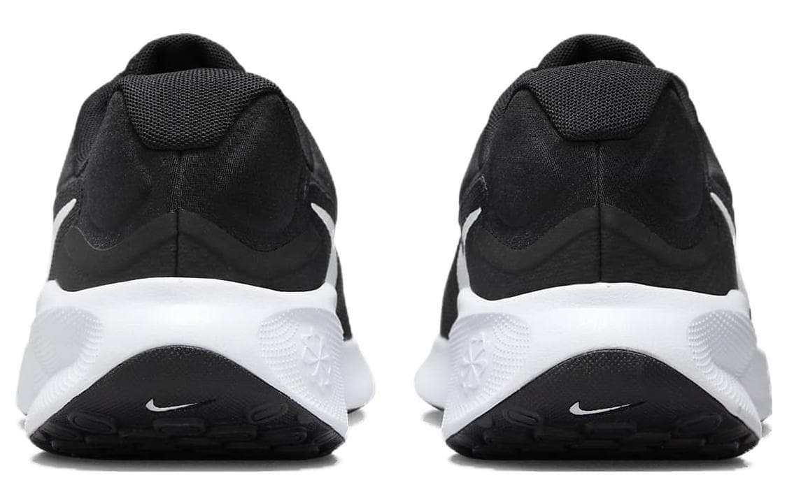 Кроссовки для бега Nike Revolution 7 Black - изображение 5