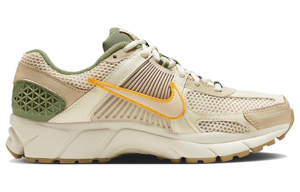 Кроссовки для бега Nike Air Zoom Vomero 5 "Sail" — фото 2