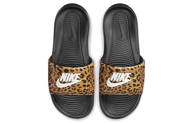 Сандалии Nike Victori One - изображение 3