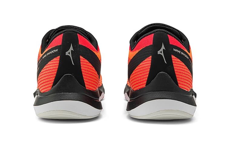 Кроссовки для бега Mizuno Wave Shadow 5 - изображение 3