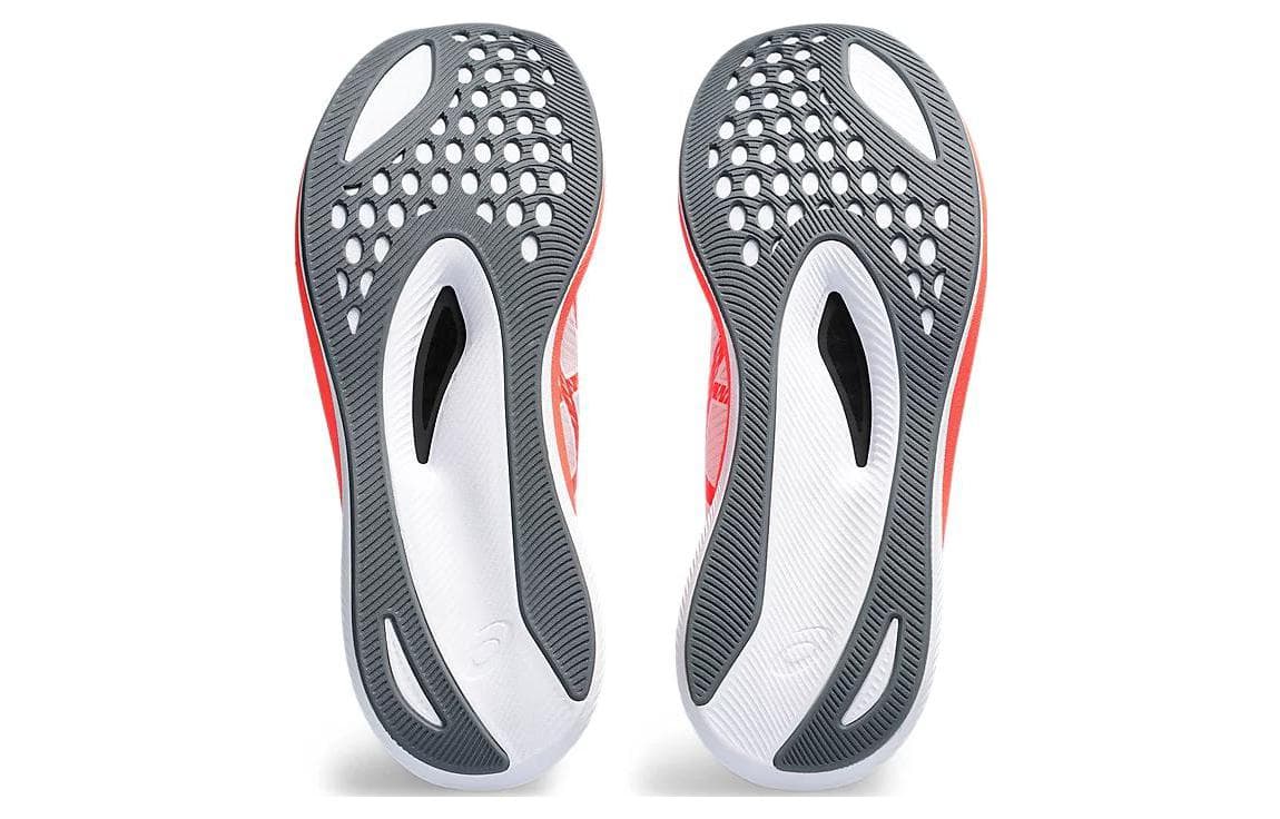 Кроссовки для бега Asics Magic Speed 3.0 - изображение 6